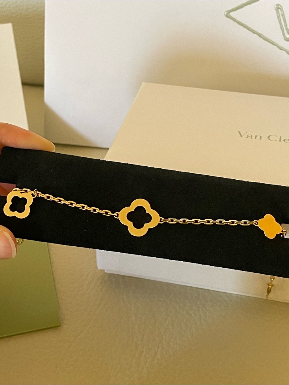 NEW Van Cleef & Arpels Gold Clover Byzantine Bracelet